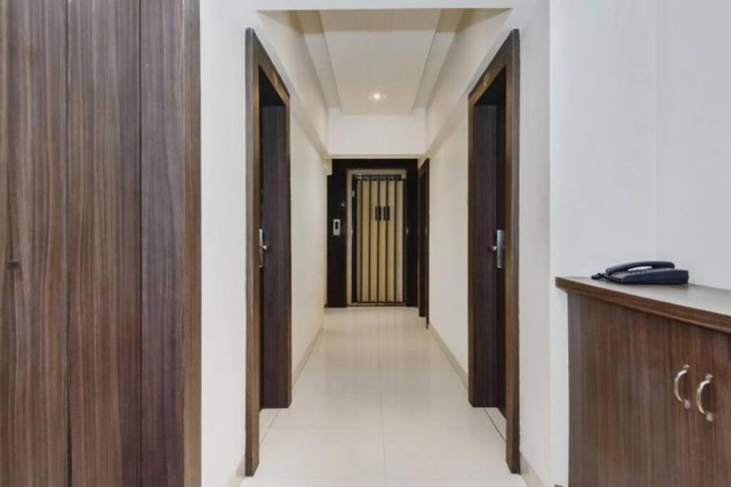 Staycation Holiday Navi Mumbai Exterior photo